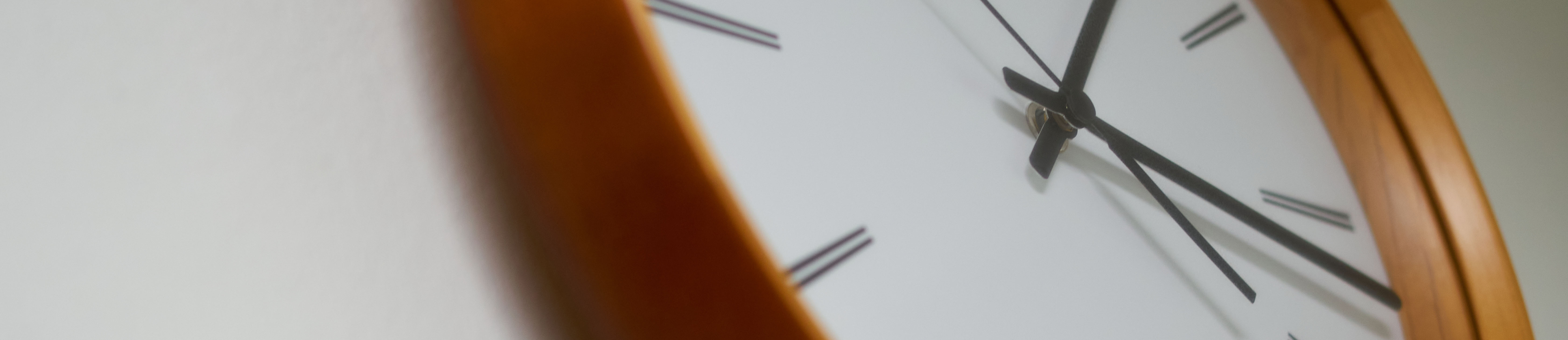 clock banner