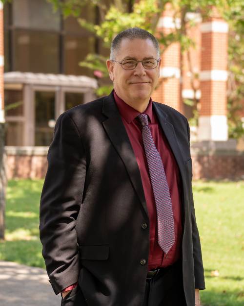 https://www.ecok.edu/sites/default/files/employees/AndrewsKen.jpg