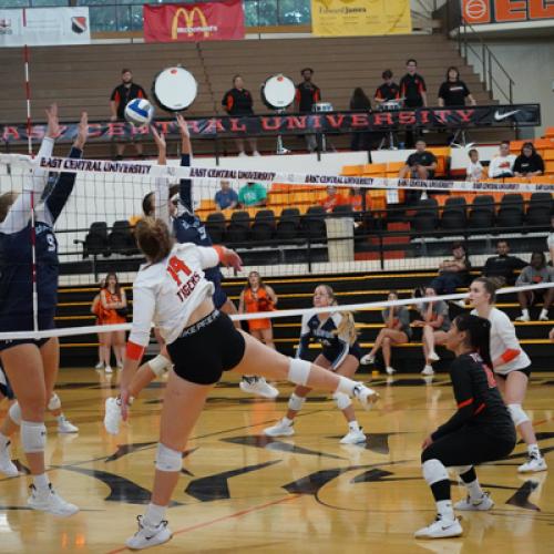 ECU Volleyball vs SWOSU 9.26.24