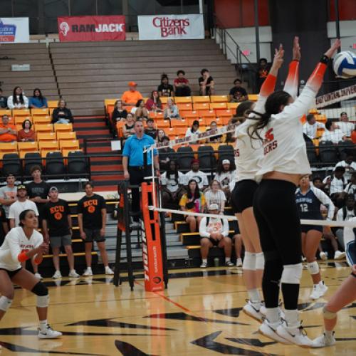 ECU Volleyball vs SWOSU 9.26.24