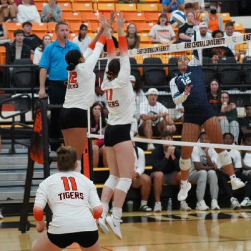 ECU Volleyball vs SWOSU 9.26.24