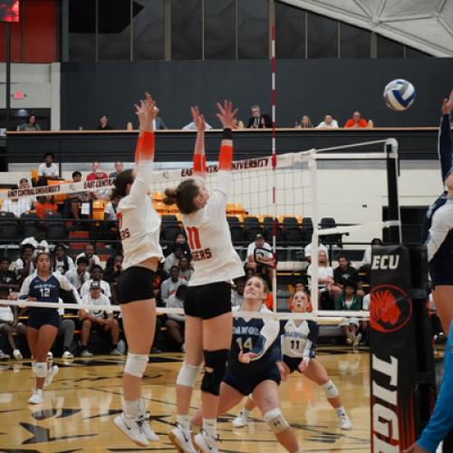 ECU Volleyball vs SWOSU 9.26.24