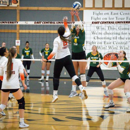 Volleyball vs Arkansas Tech University 