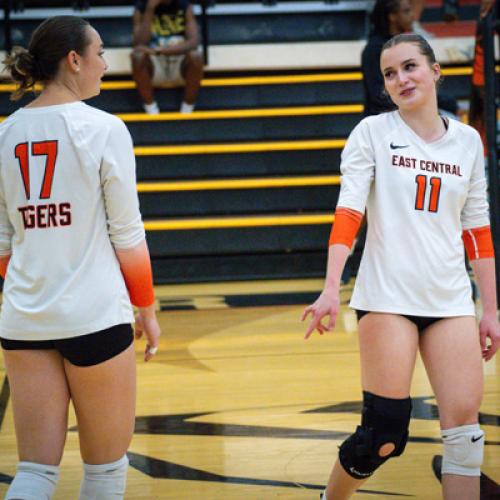 Volleyball vs Arkansas Tech University 