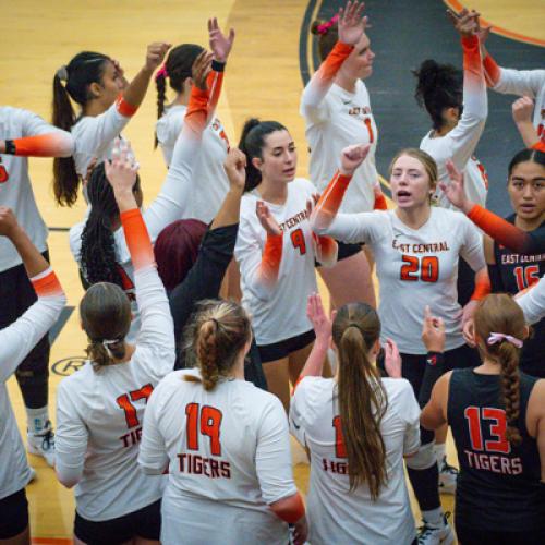 Volleyball vs Arkansas Tech University 