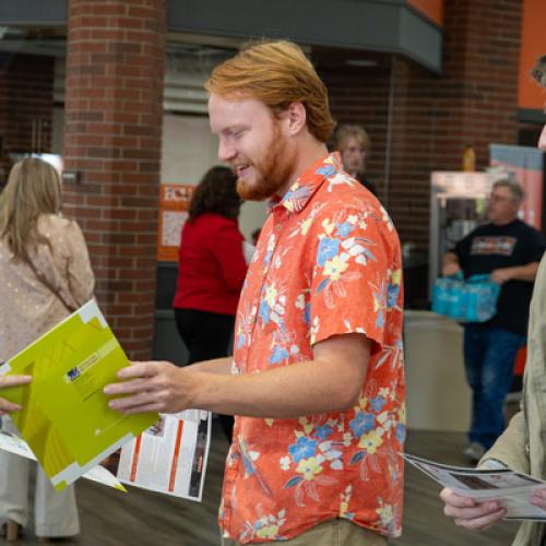 Students at Go Global Fair.