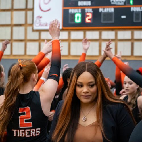 Volleyballl vs SNU Senior Night