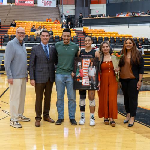 Volleyballl vs SNU Senior Night