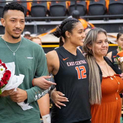 Volleyballl vs SNU Senior Night