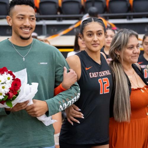 Volleyballl vs SNU Senior Night