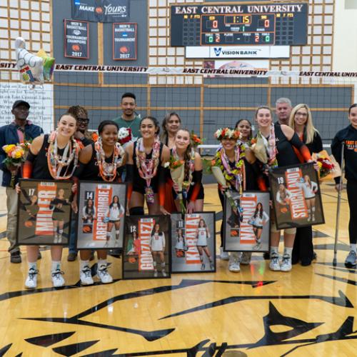 Volleyballl vs SNU Senior Night