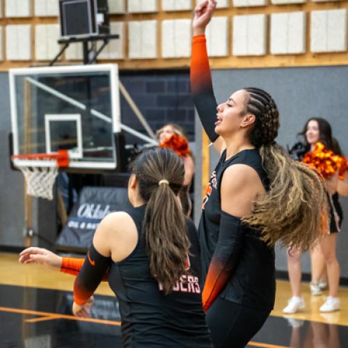 Volleyballl vs SNU Senior Night