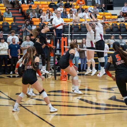 Volleyballl vs SNU Senior Night