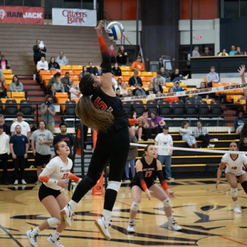 Volleyballl vs SNU Senior Night