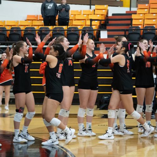 Volleyballl vs SNU Senior Night